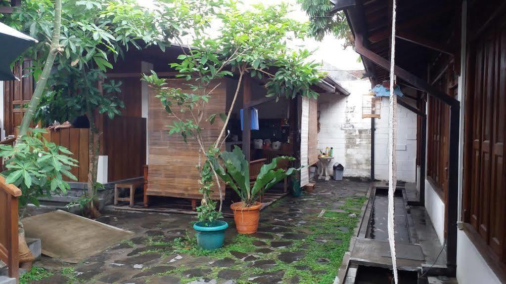 Ndalem Mj Homestay 日惹 外观 照片
