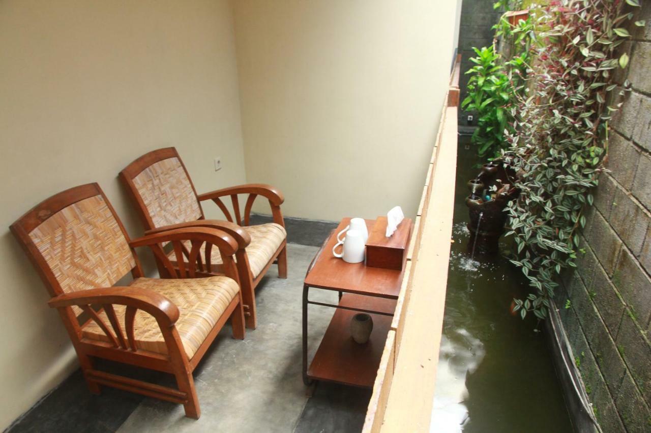 Ndalem Mj Homestay 日惹 外观 照片